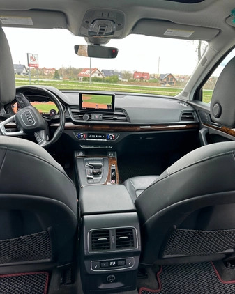Audi Q5 cena 120000 przebieg: 106000, rok produkcji 2018 z Kętrzyn małe 46